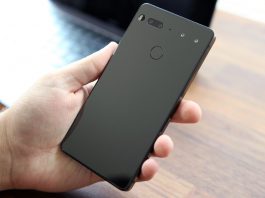 Is the Essential Phone a new iPhone Rival? w iPhone Rival?