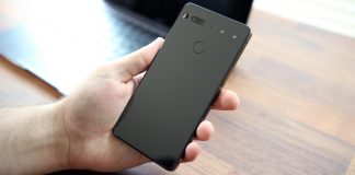 Is the Essential Phone a new iPhone Rival? w iPhone Rival?