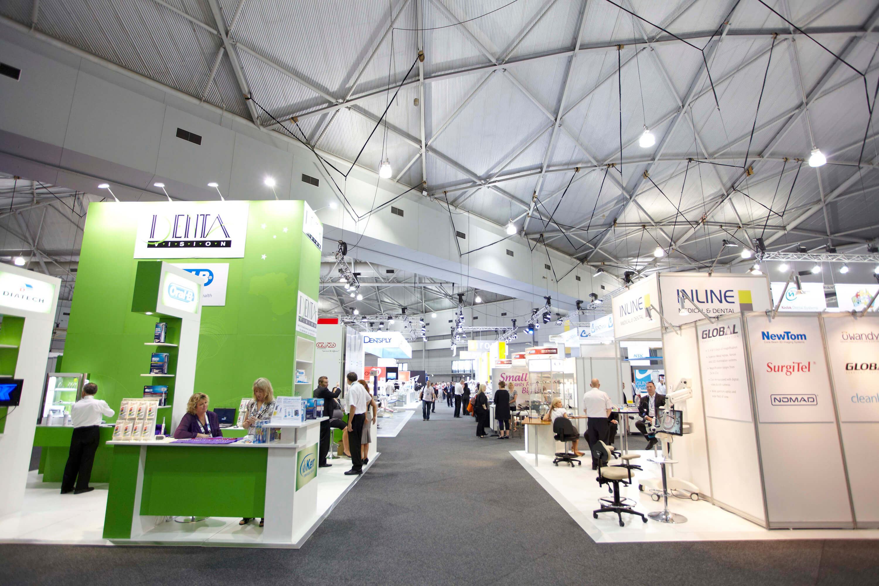 What Makes Smart City Networks Tick? - exhibition hall 