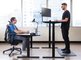 UPLIFT Reclaimed Wood Desk vs. Autonomous Smart Desk 3 UPLIFT Reclaimed Wood Desk vs. Autonomous Smart Desk 3
