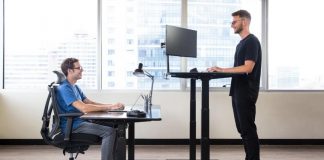 UPLIFT Reclaimed Wood Desk vs. Autonomous Smart Desk 3 UPLIFT Reclaimed Wood Desk vs. Autonomous Smart Desk 3