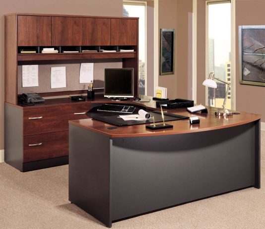 4 Best U-Shaped Office Desks with Hutch Money Can Buy