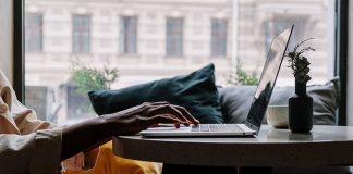 Top Laptops for Students in 2021 Top Laptops for Students in 2021