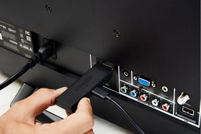 How to plug the Amazon fire stick