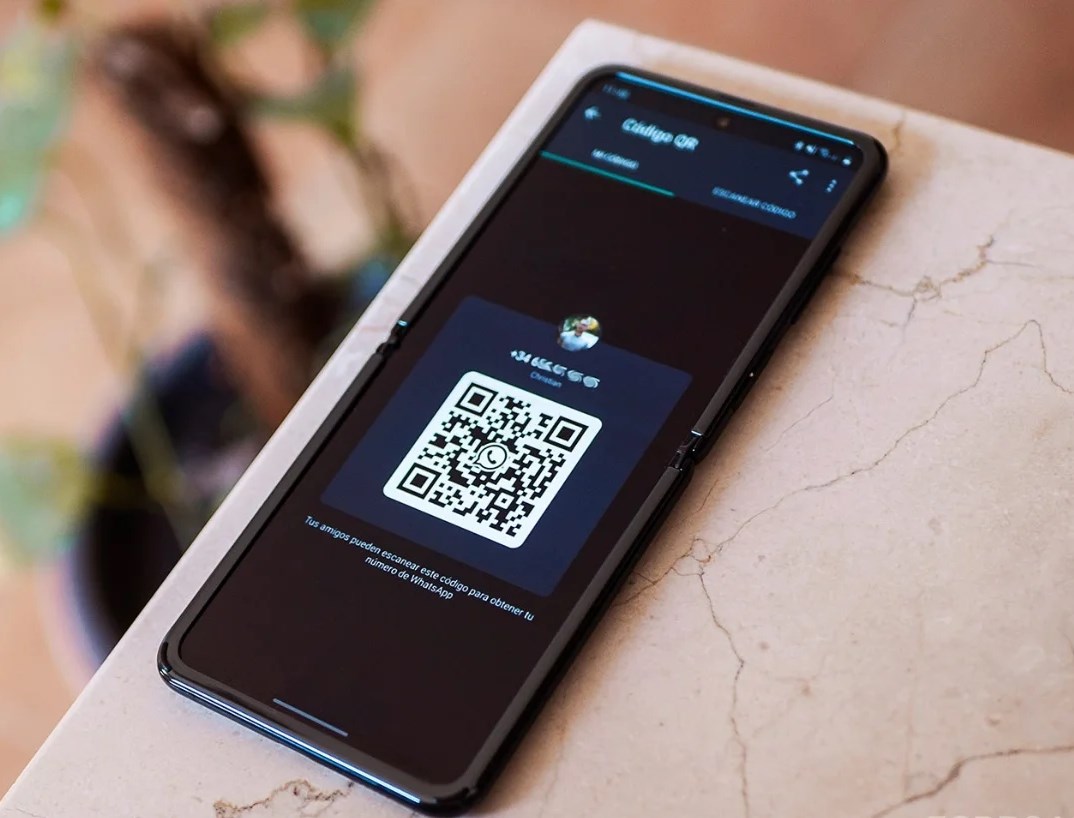 Scan QR codes with the best readers for free