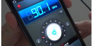 List of smartphones that have FM radio Why are there smartphones without FM radio