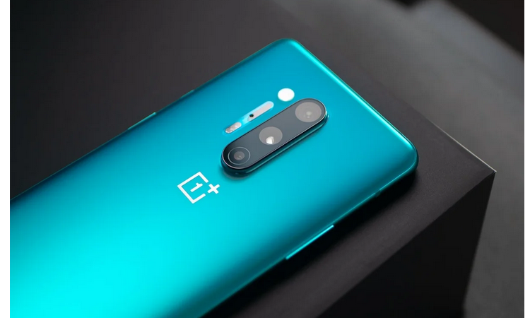 So are the cameras of the OnePlus 8 Pro