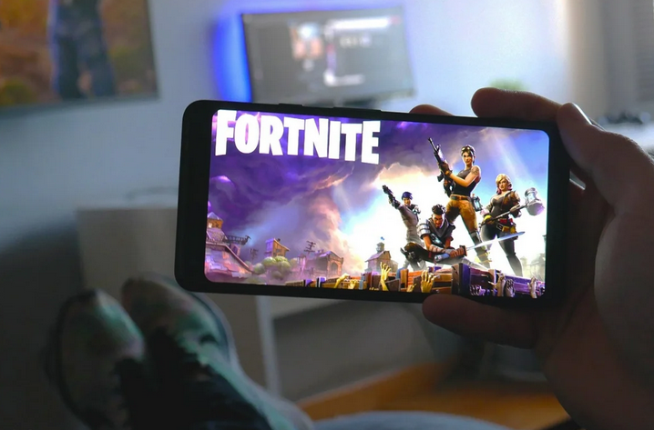 Are there more phones compatible with Fortnite even if they are not on the list