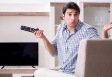 7 Ways to Solve Hisense TV Turning off by Itself Issue Hisense TV Keeps Turning Off