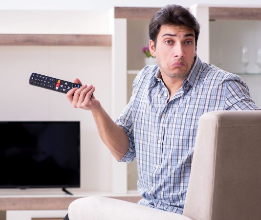 7 Ways to Solve Hisense TV Turning off by Itself Issue Hisense TV Keeps Turning Off