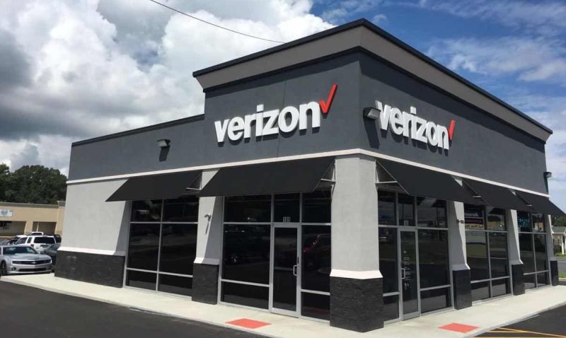 Difference Between Verizon Store and Authorized Retailer