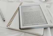 Pros and cons of using e books
