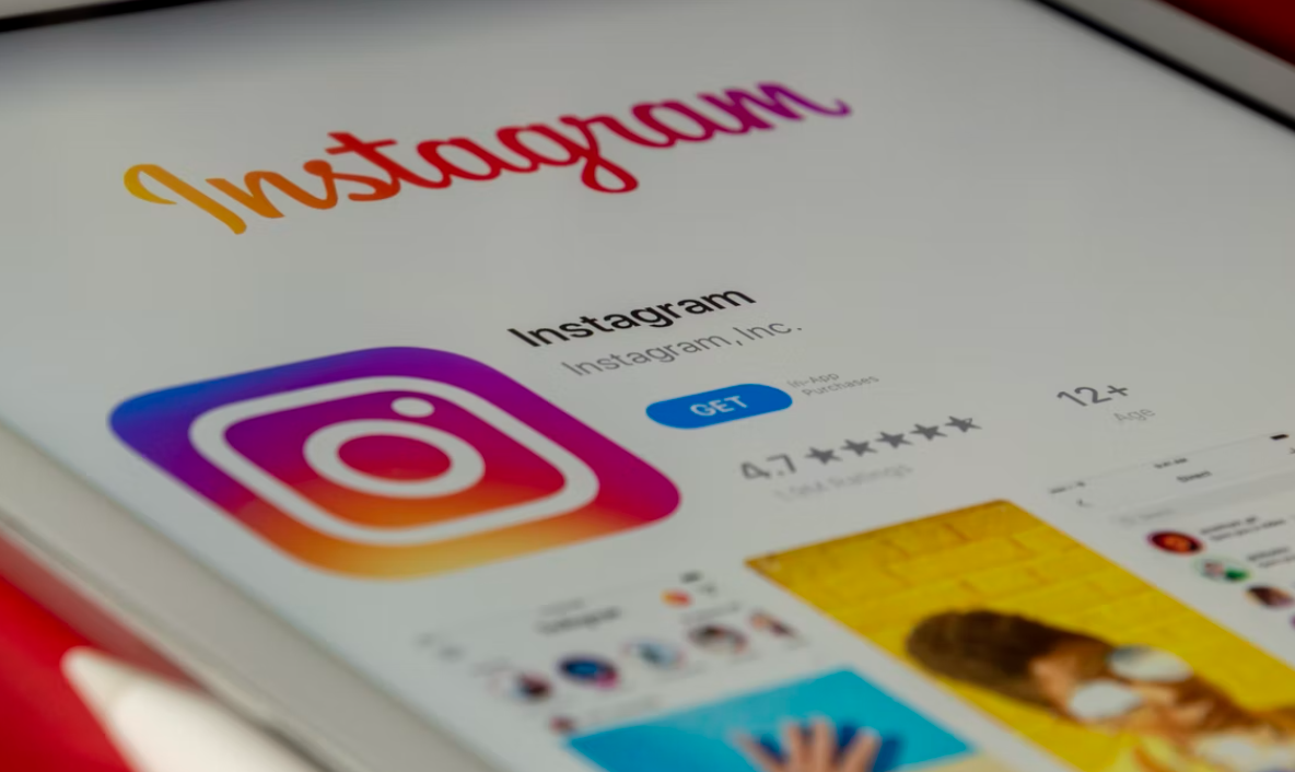 Are Auto Comment Instagram Tools Helpful