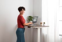 Smart Standing Desks