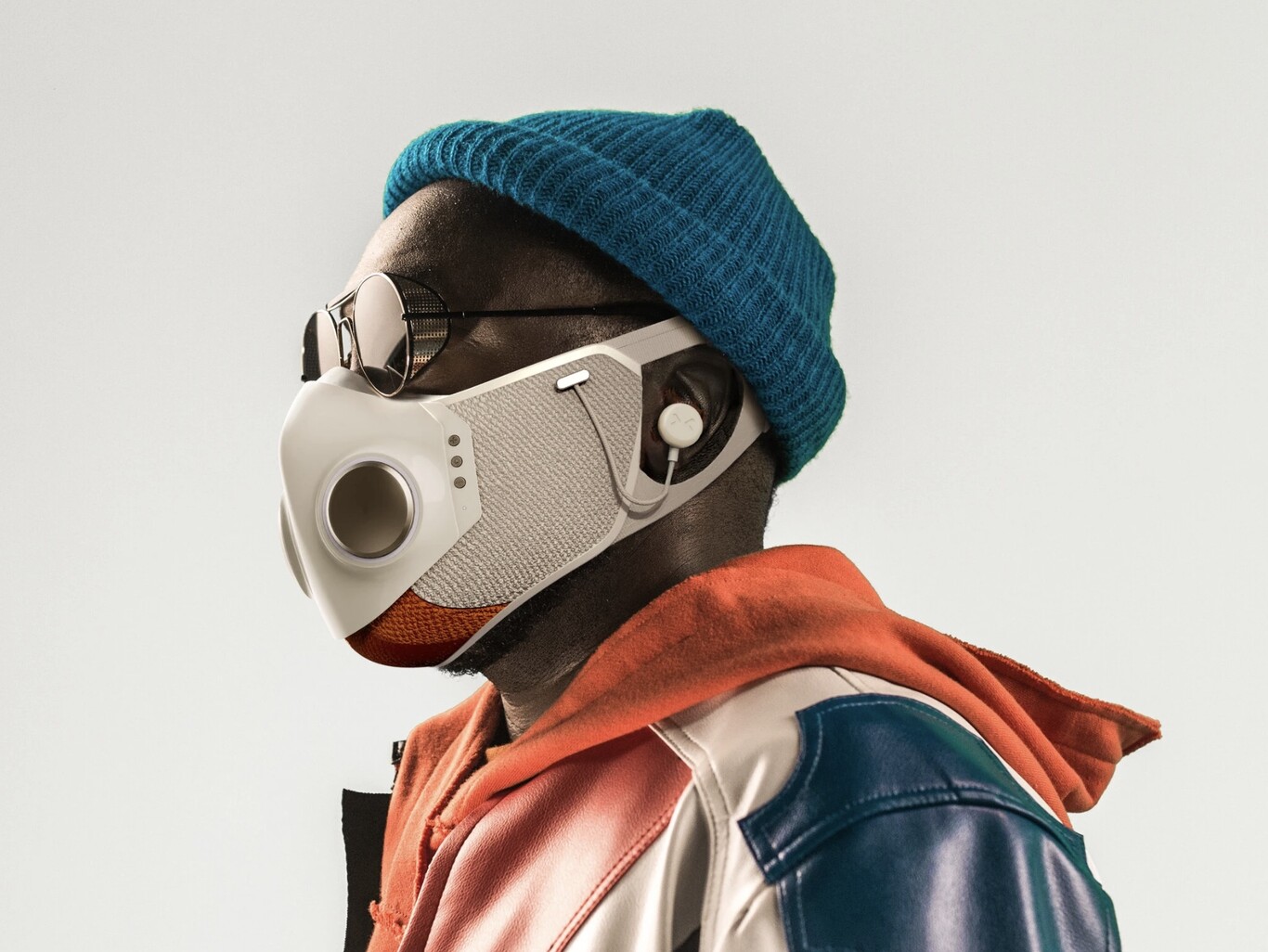 Xupermask, the mask designed by will.i.am and Honeywell that comes with HEPA filters, LED lights and even integrated headphones