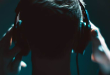 Listen to music for free 18 websites and apps that you can use from your mobile or browser