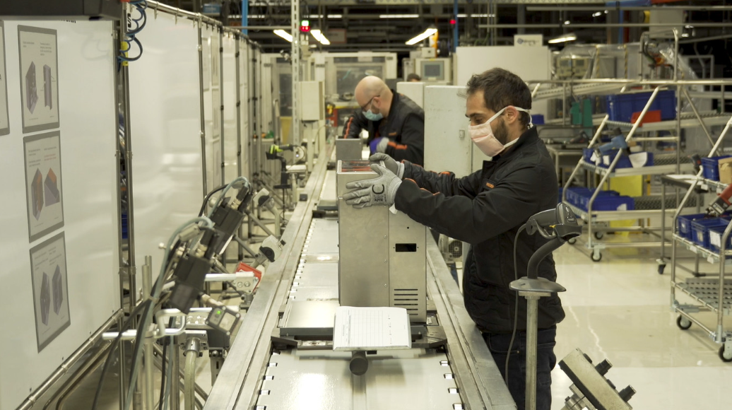 SEAT starts production of its artificial respirator up to 300 units per day