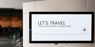 Digital Signage in the Modern Smart Home Digital Signage in the Modern Smart Home