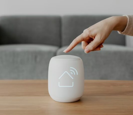 Elevating Home Automation without Breaking the Bank: The Ease of Rolli Smart Roller Shades Elevating Home Automation