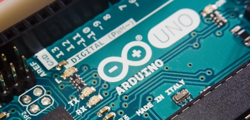 What is Arduino, how it works and what you can do with one