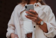 7 Apps You Most Likely Don’t Have on Your Phone (But Desperately Need) 7 Apps You Most Likely Don’t Have on Your Phone