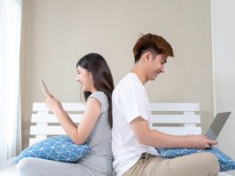 How The Like Button’s Influences Relationships How The Like Button's Influences Relationships