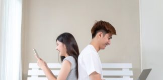 How The Like Button’s Influences Relationships How The Like Button's Influences Relationships